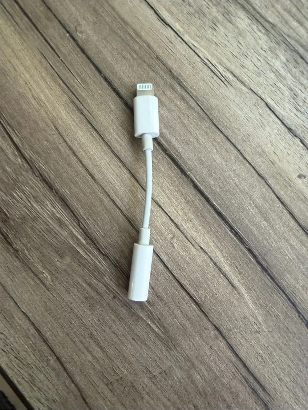 IPhone 14- phone case/headphones - Picture 7 of 11